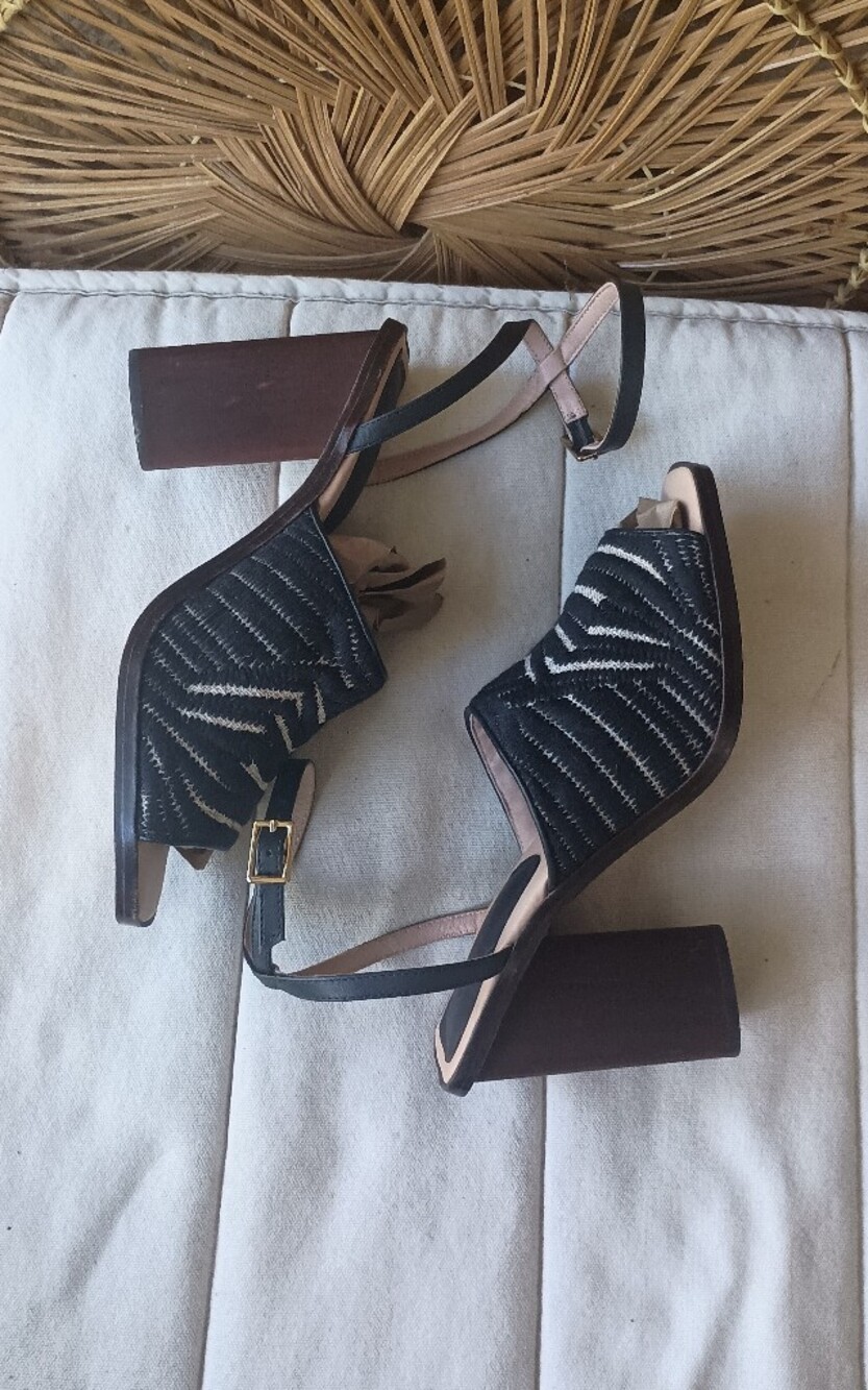AD & Daughters Anthropologie Black Woven Peep-Toe Women's Sandals_8.5